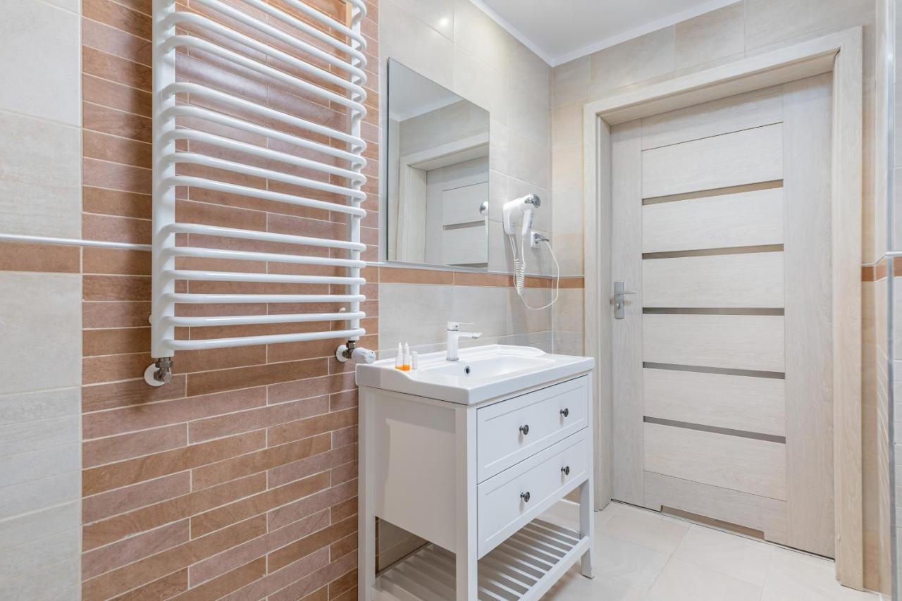 Apartamenty Feniks By Noclegi Renters Swinoujscie Exterior foto